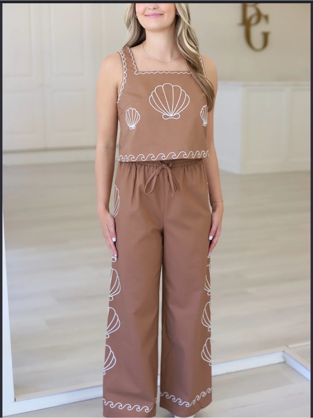 Karlie Brown Shell-Print Wide-Leg pant and tank set